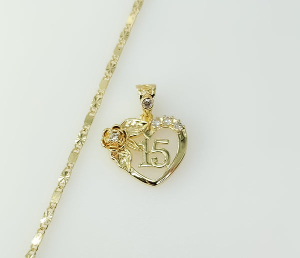 Gold plated star-shaped chain necklace with a delicate heart pendant and clasp.

Gold plated star-shaped chain with a da